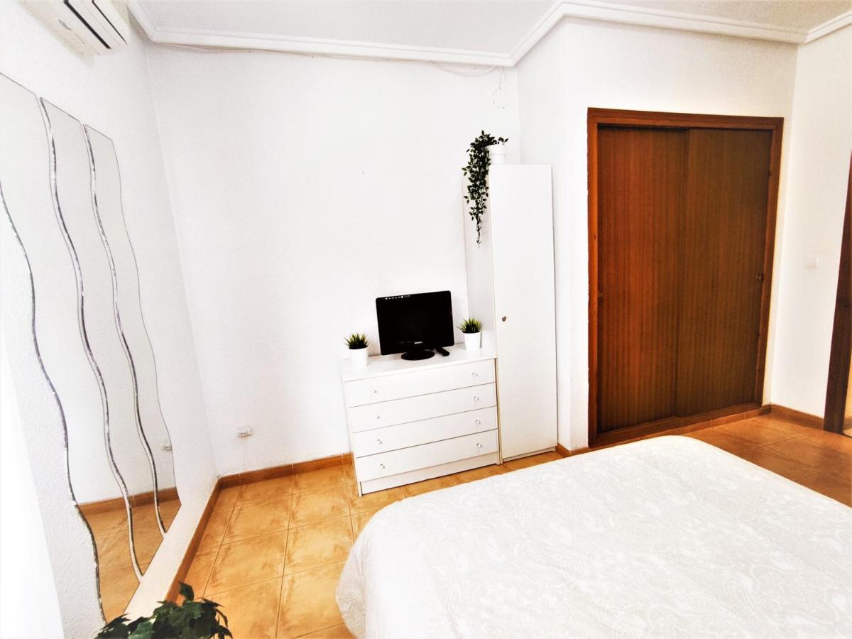 Bonita Casa Al Lado De La Playa En Santa Pola Apartment Bagian luar foto
